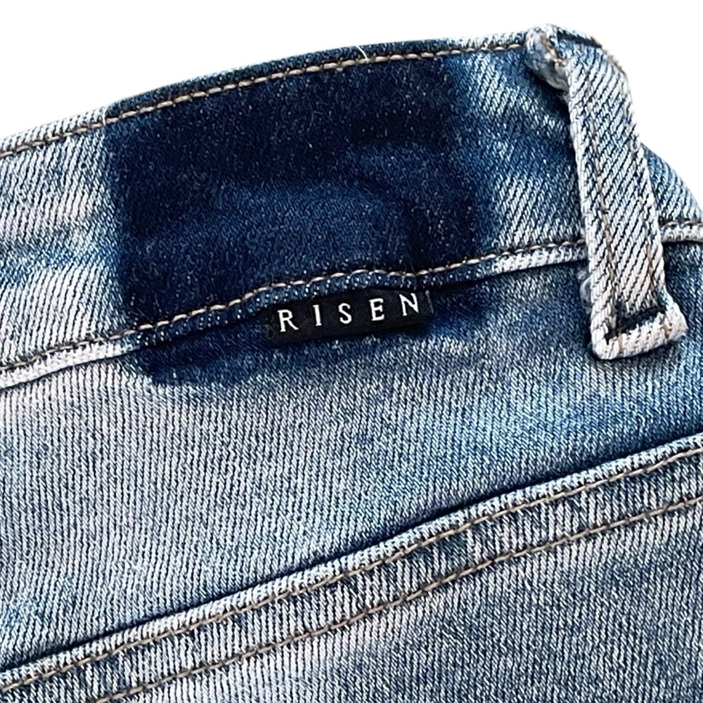 Risen High Rise Light Wash Wide Leg Flare Jeans 70s Premium Denim Size 9/29 - Picture 8 of 17